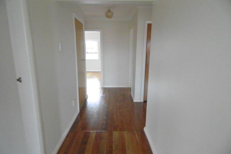 Photo of property in 27 Dunstan Street, Otaki, 5512