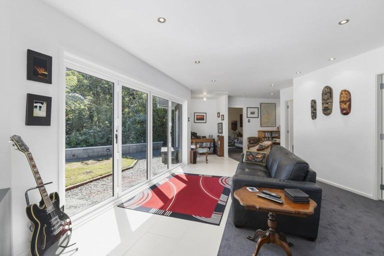 Photo of property in 14 Avro Road, Blue Mountains, Upper Hutt, 5371