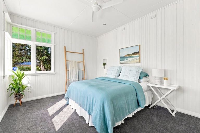 Photo of property in 1 Karewa Street, Castlecliff, Whanganui, 4501