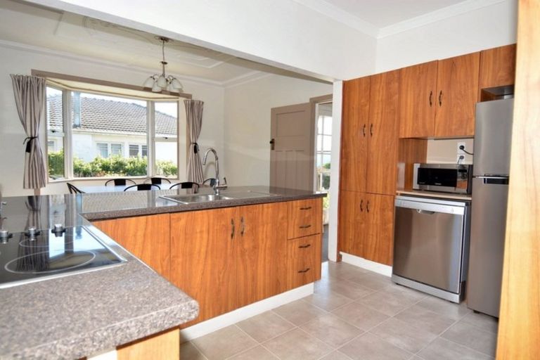 Photo of property in 36 Exmouth Street, Waverley, Invercargill, 9810