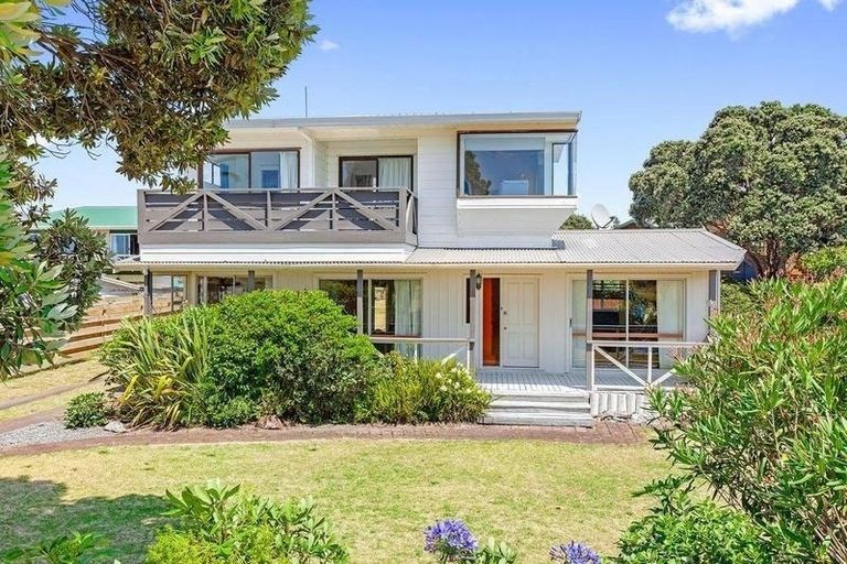 Photo of property in 290 Ocean Road, Ohope, 3121