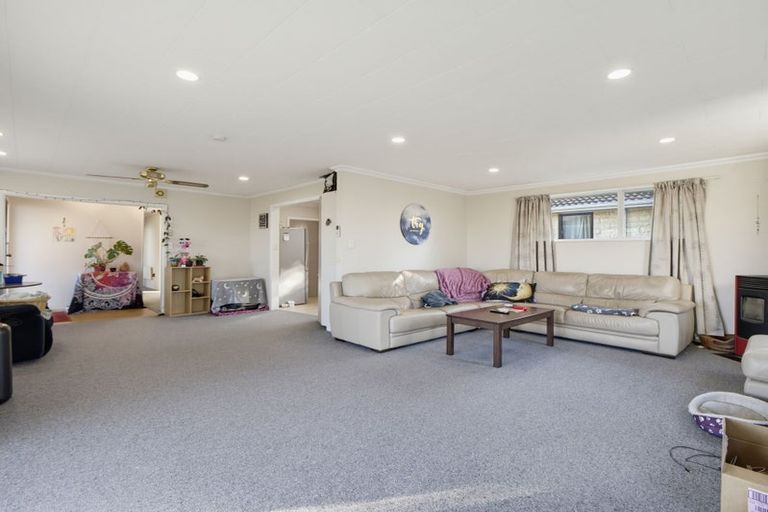 Photo of property in 1 Bush Street, Rangiora, 7400