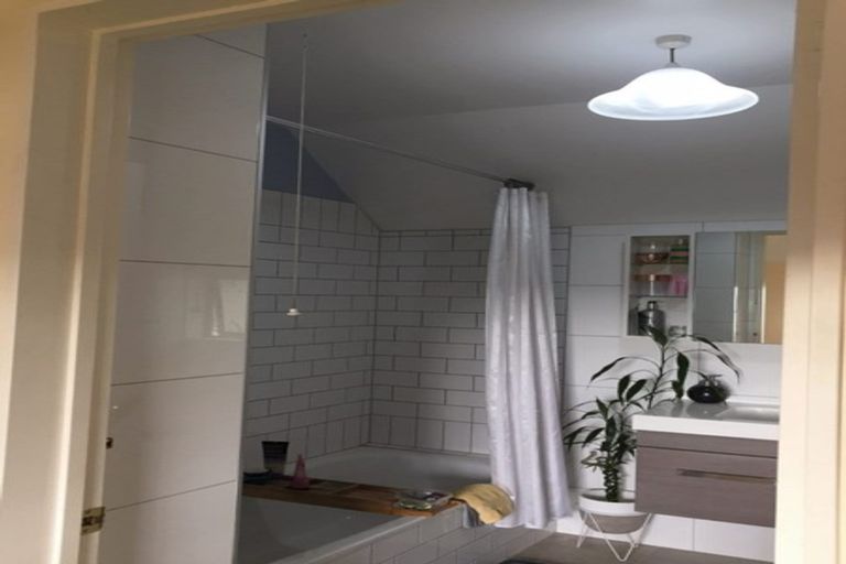 Photo of property in 171 Pinchgut Road, Kaukapakapa, 0873