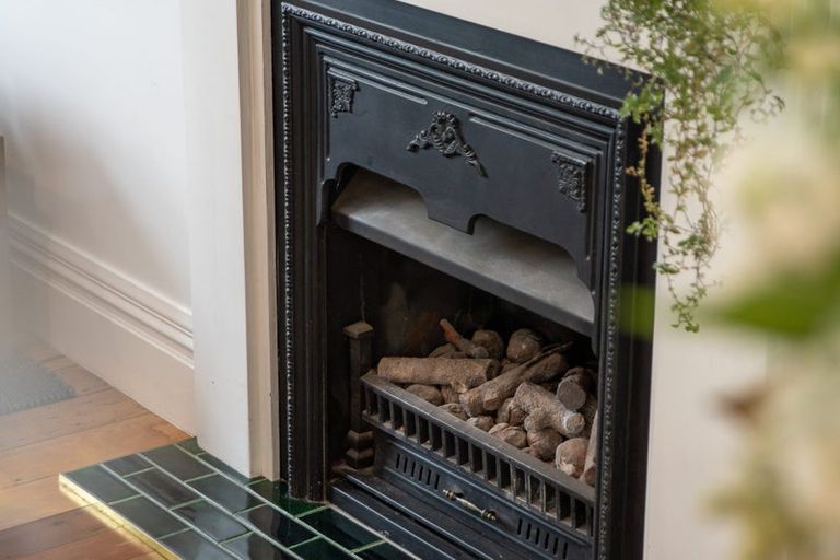 Photo of property in 247 Tinakori Road, Thorndon, Wellington, 6011