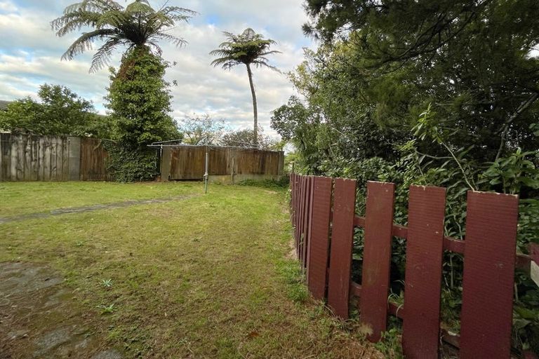 Photo of property in 55 Manu Crescent, Upper Vogeltown, New Plymouth, 4310