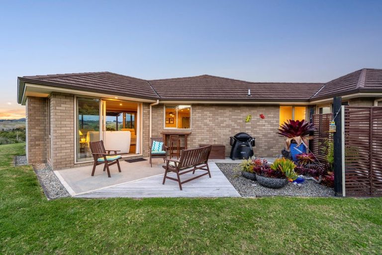 Photo of property in 122d Forestry Road, Waitoki, Kaukapakapa, 0871