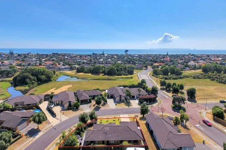 Photo of property in 3 Carrington Drive, Papamoa Beach, Papamoa, 3118