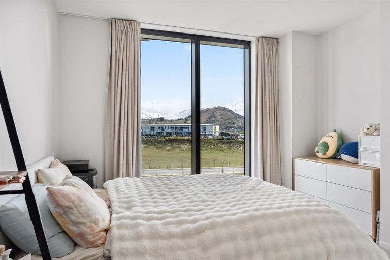 Photo of property in Kawarau Residences, 502/16 Mountain Ash Drive, Frankton, Queenstown, 9300