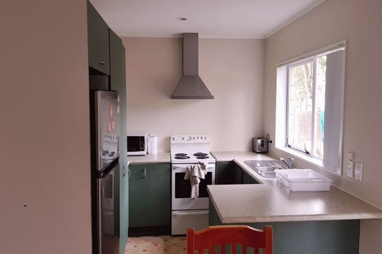 Photo of property in 3/76 Settlement Road, Papakura, 2110