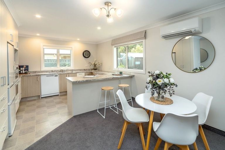 Photo of property in 96a East Street, Greytown, 5712