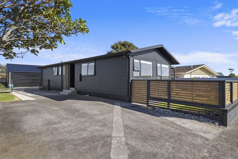 Photo of property in 47 King Street, Waitara, 4320
