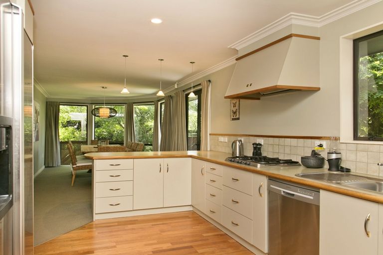 Photo of property in 8 Aubrey Crescent, Rainbow Point, Taupo, 3330