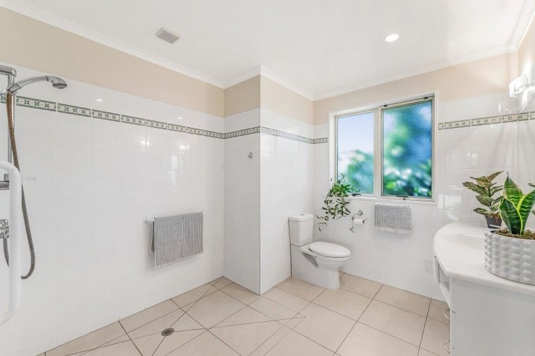 Photo of property in 21 Churchlea Place, Darfield, 7510