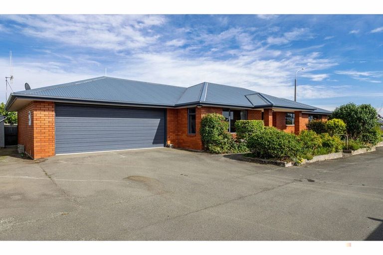 Photo of property in 180 North Street, West End, Timaru, 7910