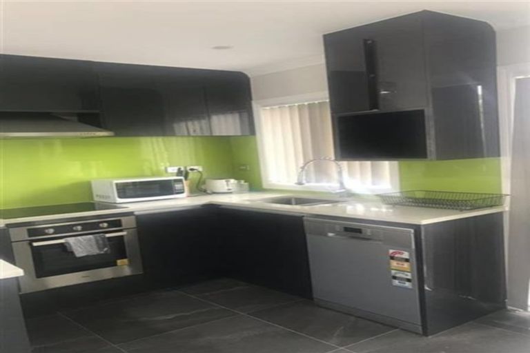 Photo of property in 2/20 Wedgwood Avenue, Mangere East, Auckland, 2024