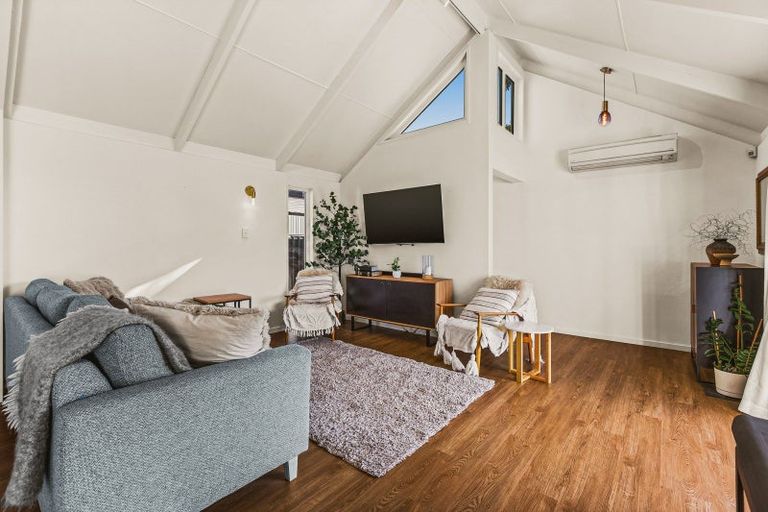 Photo of property in 4 Bowen Place, Tamatea, Napier, 4112