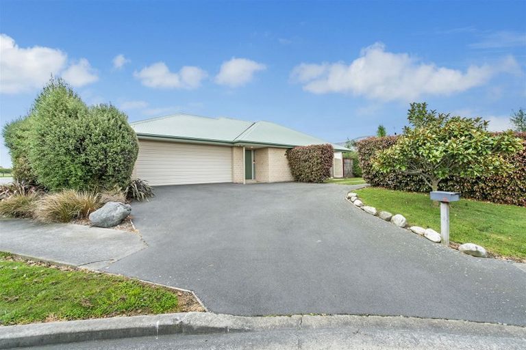 Photo of property in 102 Charles Street, Rangiora, 7400