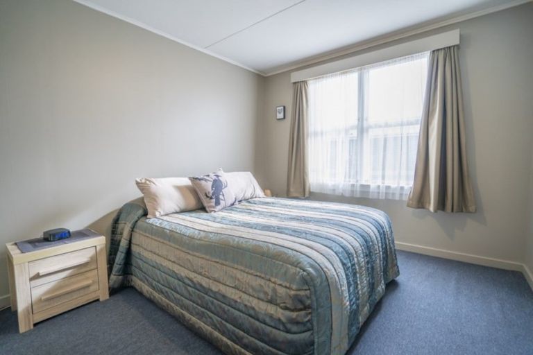 Photo of property in 8a Maitland Street, Strathern, Invercargill, 9812