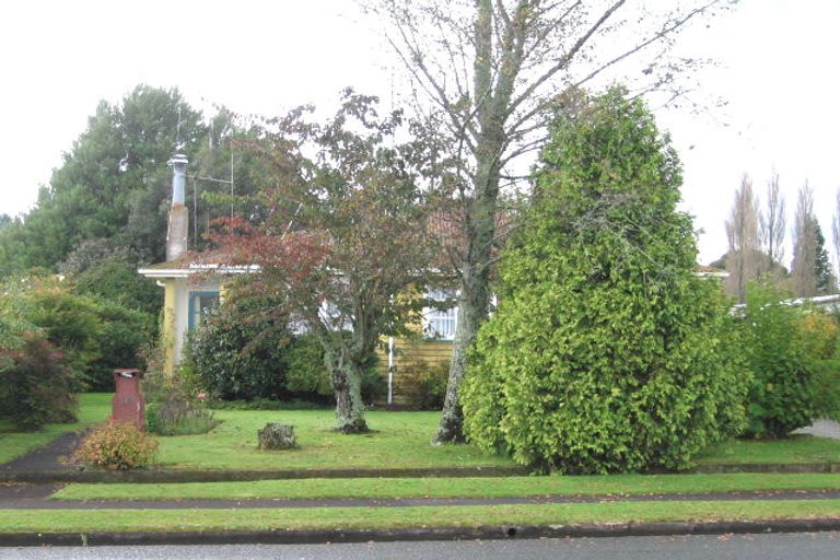Photo of property in 39 Saint Andrews Drive, Tokoroa, 3420