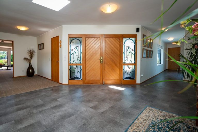 Photo of property in 14a Puriri Road, Waikanae, 5036