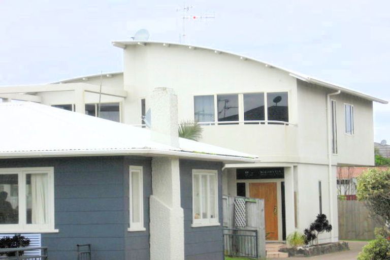 Photo of property in 8b Hart Street, Mount Maunganui, 3116