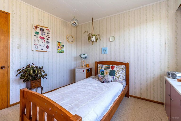 Photo of property in 16 Flatman Crescent, Geraldine, 7930