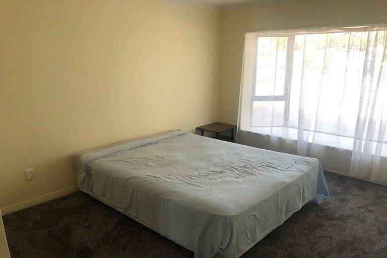 Photo of property in 176 Withells Road, Avonhead, Christchurch, 8042