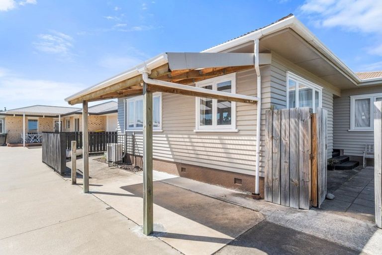 Photo of property in 53a Pemberton Crescent, Greerton, Tauranga, 3112