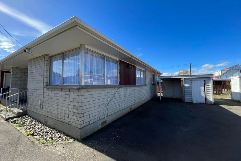 Photo of property in 2/728 Fergusson Drive, Elderslea, Upper Hutt, 5018