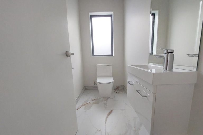 Photo of property in 30 Kotiti Drive, Wainui, 0932