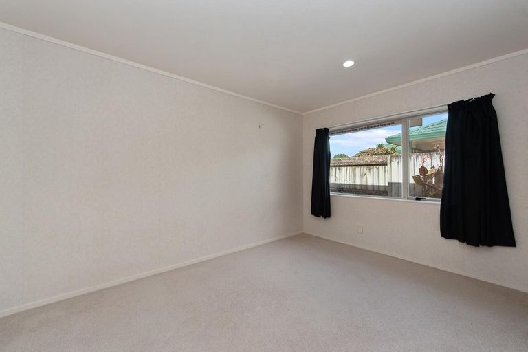 Photo of property in 1 Abbie Lane, Rototuna, Hamilton, 3210