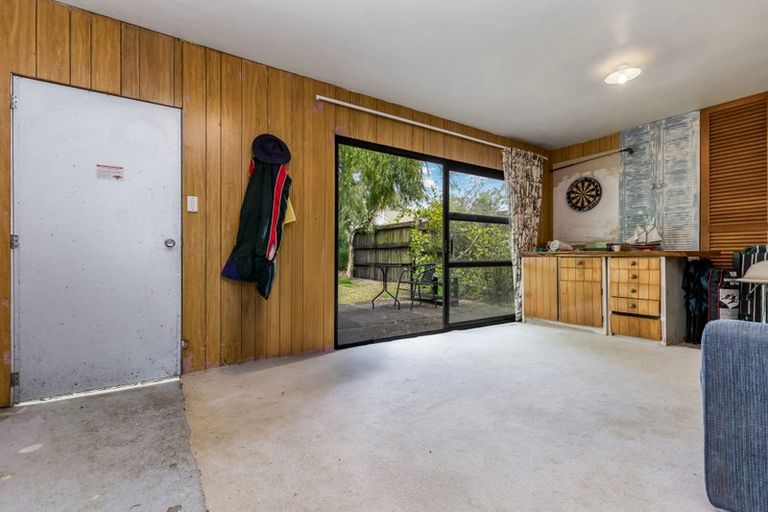 Photo of property in 11 Bays Road, Orere Point, Papakura, 2585