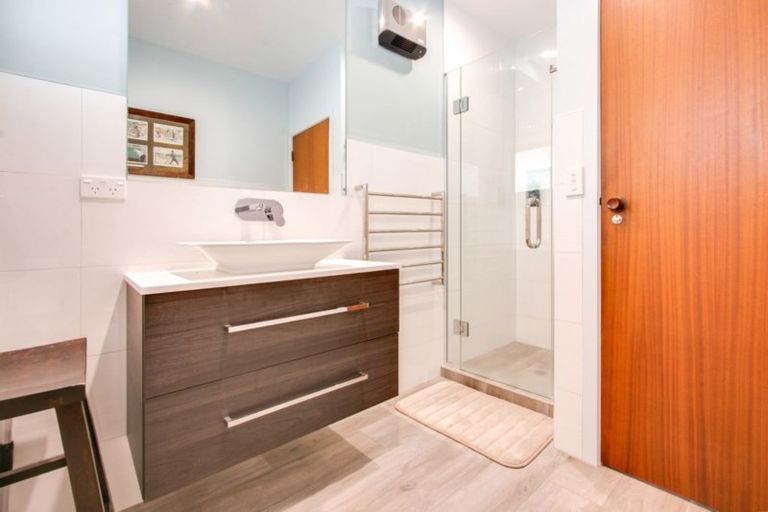 Photo of property in 77 Algernon Road, Longlands, Hastings, 4172