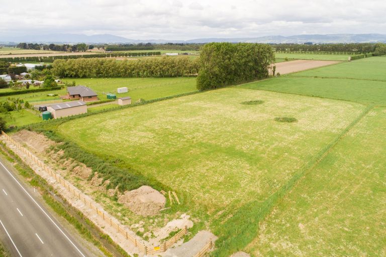 Photo of property in 112 Newbury Line, Newbury, Palmerston North, 4478