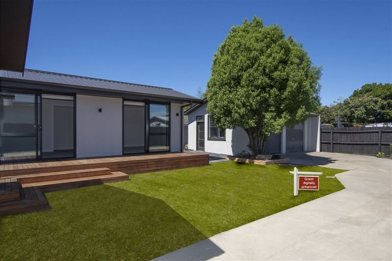 Photo of property in 17 Rossiter Avenue, Redwood, Christchurch, 8051