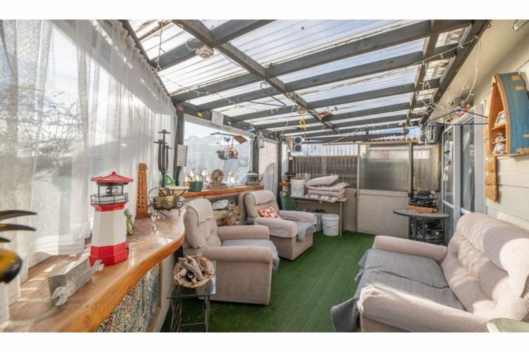 Photo of property in 16 Washbournes Road, Wigram, Christchurch, 8042