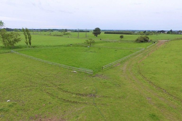 Photo of property in 98 Konini Street, Tokomaru, Palmerston North, 4474