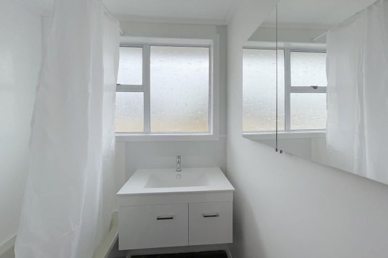 Photo of property in 3 Lee Place, Bader, Hamilton, 3206