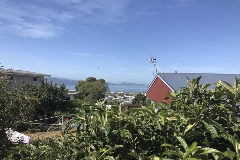 Photo of property in 50b Dowse Drive, Maungaraki, Lower Hutt, 5010