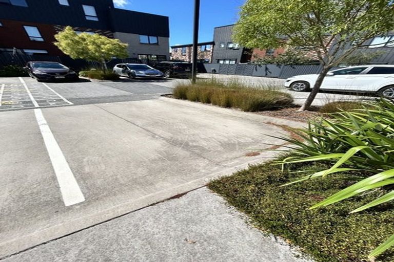 Photo of property in 7 Kotuitui Street, Manukau, Auckland, 2104