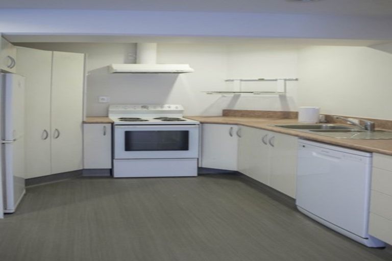 Photo of property in 11-41/54 Hill Street, Thorndon, Wellington, 6011