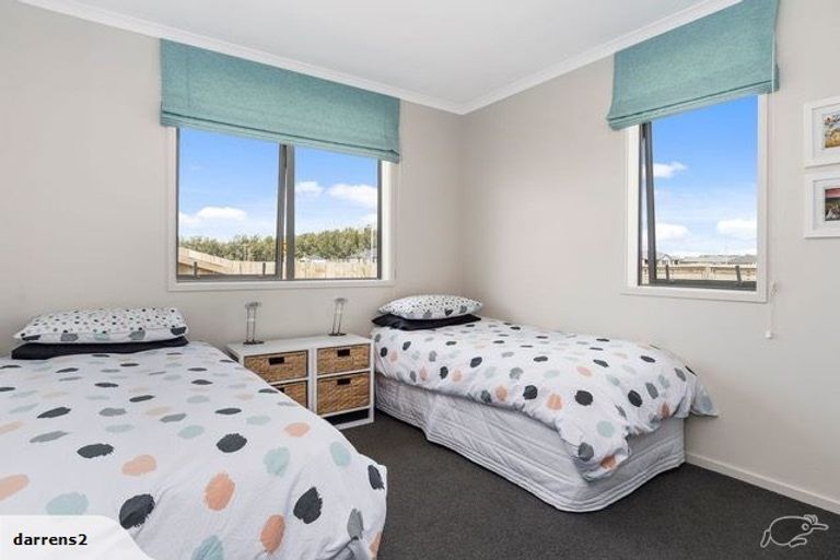 Photo of property in 2 Plantation Way, Papamoa, 3118