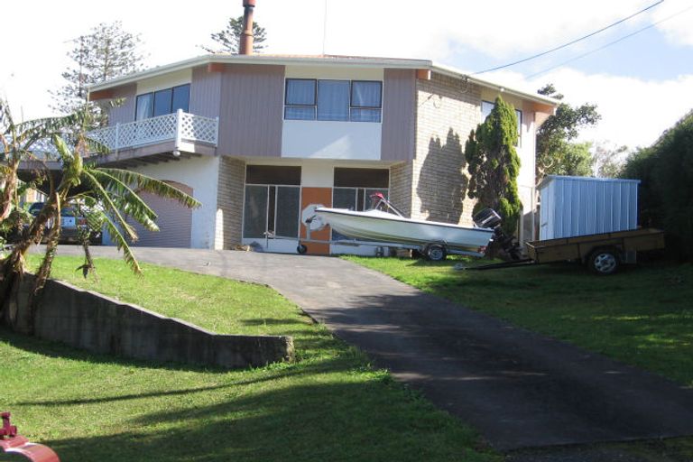 Photo of property in 110 Reotahi Road, Whangarei Heads, Whangarei, 0174