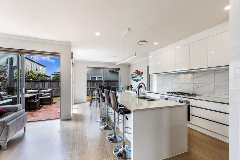 Photo of property in 12 Pinefield Road, Whenuapai, Auckland, 0618