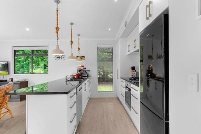 Photo of property in 37 Kahurangi Lane, Mangawhai, Kaiwaka, 0573