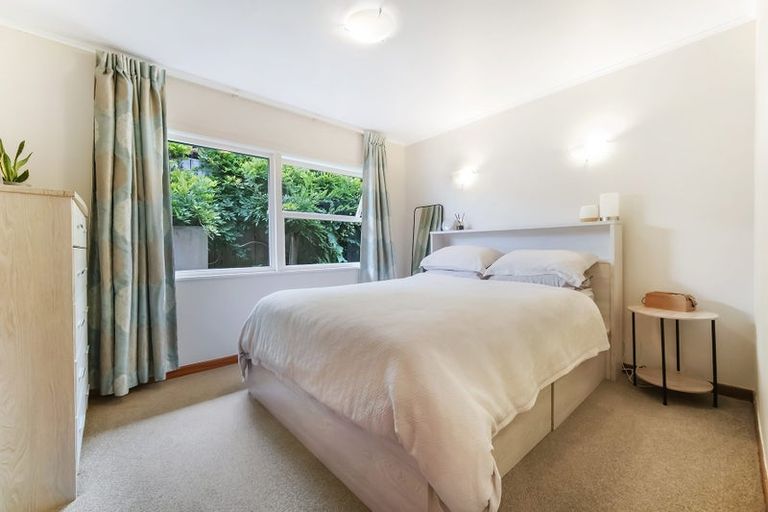Photo of property in 3/12 Belle Vue Avenue, Northcote Point, Auckland, 0627