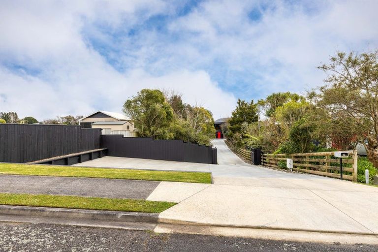 Photo of property in 62 Miro Street, Inglewood, 4330