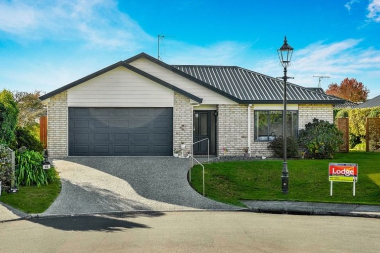 Photo of property in 25 Northmeadow Drive, Rototuna, Hamilton, 3210