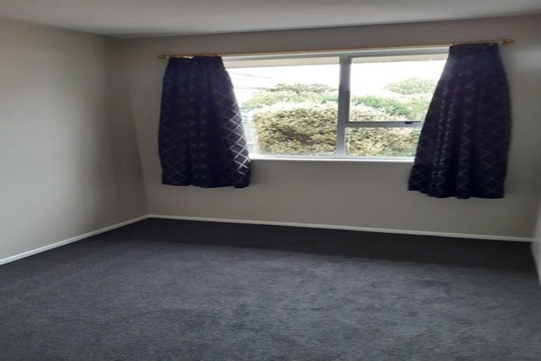 Photo of property in 2/77a Halswell Road, Hillmorton, Christchurch, 8025