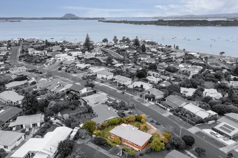 Photo of property in 38 Vivian Drive, Omokoroa, 3114